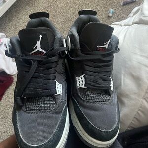 Jordan Men's Black and White Sneakers